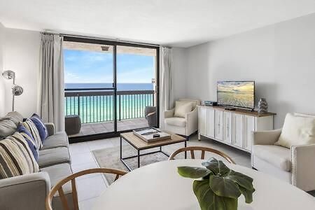 The Oyster By Brightwild-Beachfront Condo Destin Exteriör bild