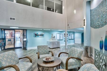 The Oyster By Brightwild-Beachfront Condo Destin Exteriör bild