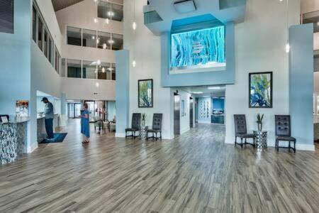 The Oyster By Brightwild-Beachfront Condo Destin Exteriör bild