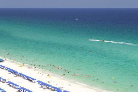The Oyster By Brightwild-Beachfront Condo Destin Exteriör bild